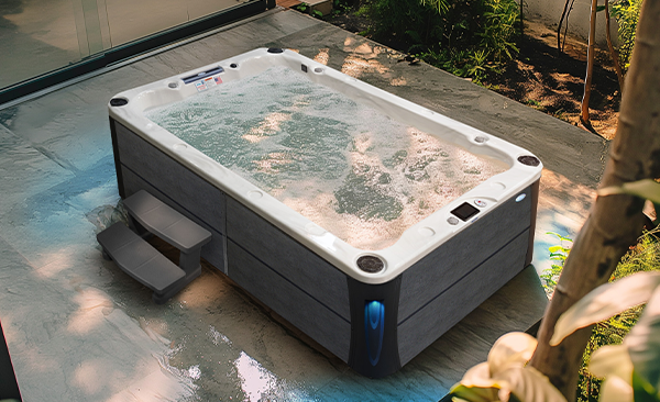 Deck Series Lynn hot tubs for sale